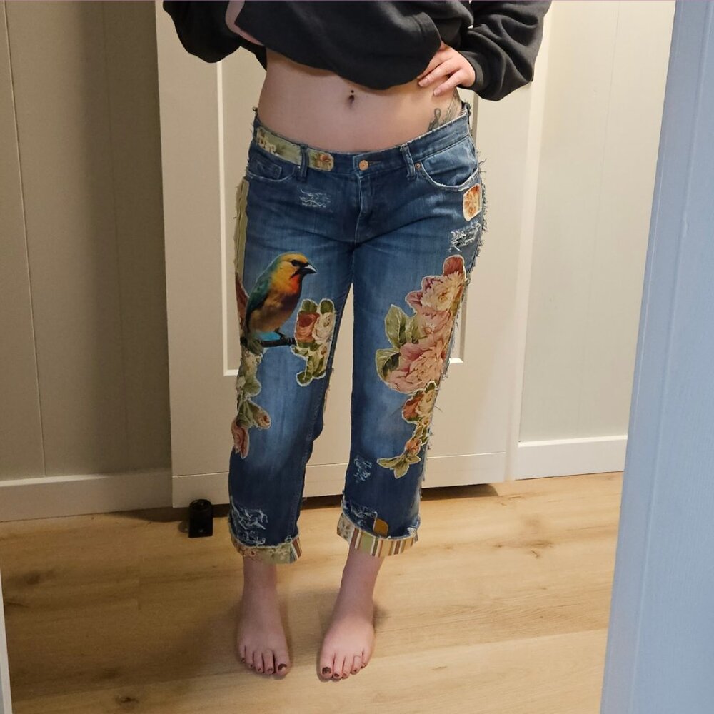 Floral Bird Upcycled art jeans 33 x 27 altered boyfriend distressed applique - Picture 12 of 13